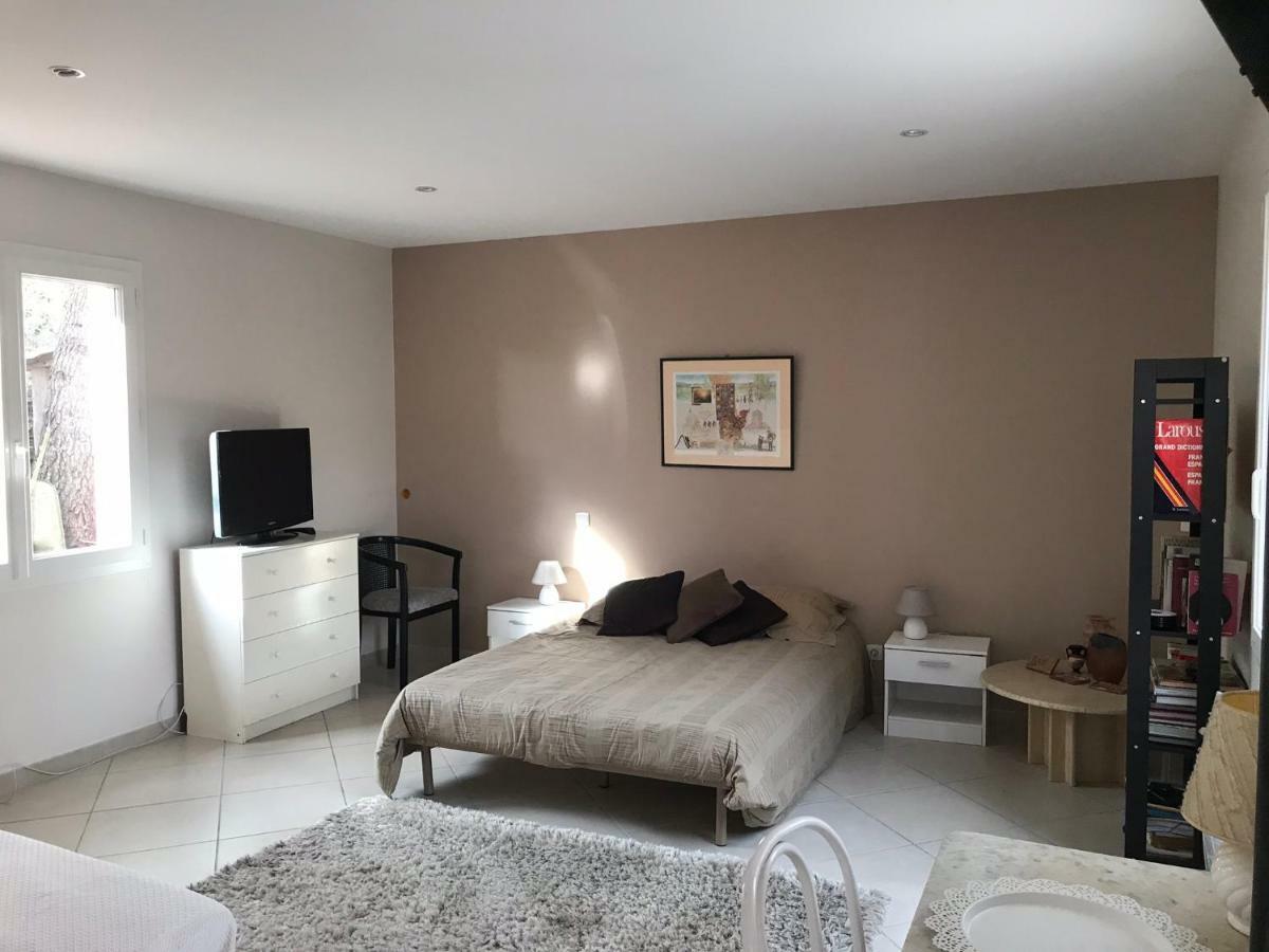 200 Traverse du Pissadou Nîmes Extérieur photo